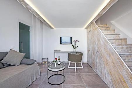 Athina Luxury Suites - 104