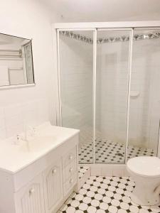 Macquarie Manor - 123