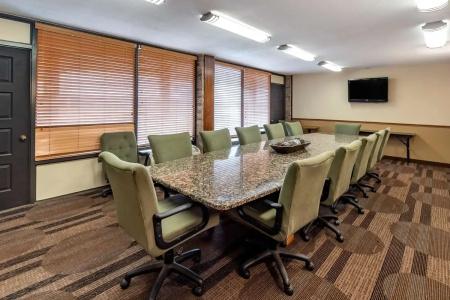 Best Western Plus Saddleback Inn and Conference Center - 20