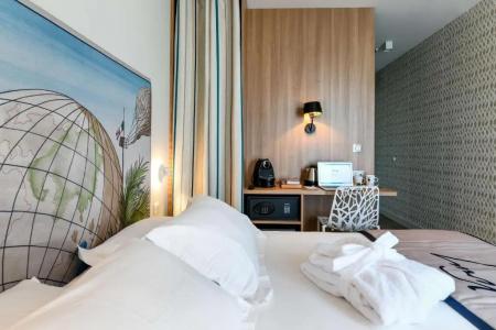 Best Western Plus Hôtel Littéraire Jules Verne - 54