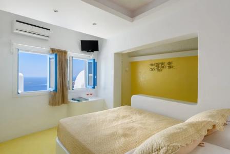 Abyssanto Suites and Spa - 152