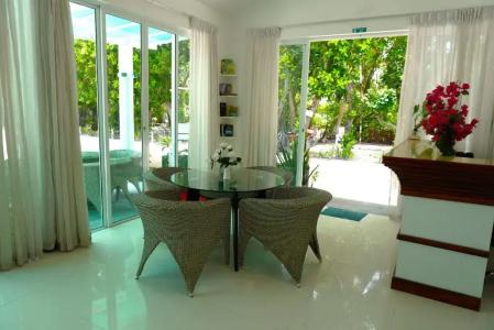 TME Retreats Dhigurah - 16