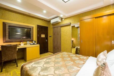 Best Western Chinatown - 84