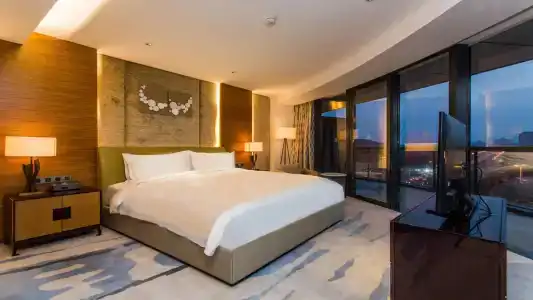 Holiday Inn Nanjing Xuanwu Lake, An Ihg - 2