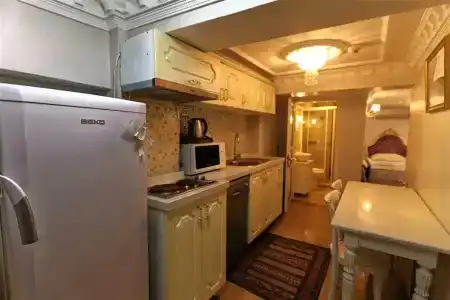 Romantic Mansion - 18