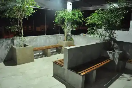 Cafe Aroma Inn - 1