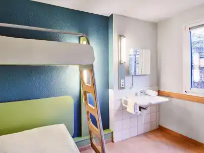 ibis budget Köln Marsdorf - 24