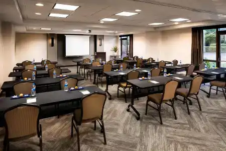 Hyatt Place Dallas Park Central - 20