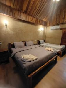 Phayam Coconut Beach Resort - 31