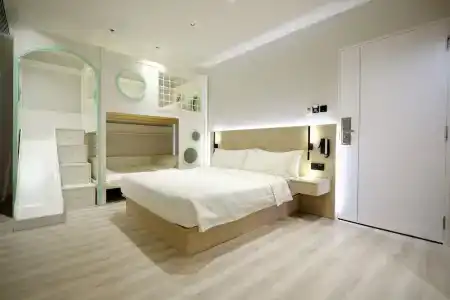 Rest Bugis (Sg Clean, Staycation Approved) - 206