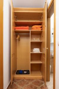 Rooms &  Pr Matjon - 77