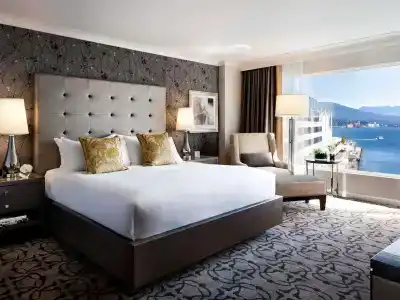 Fairmont Waterfront - 35