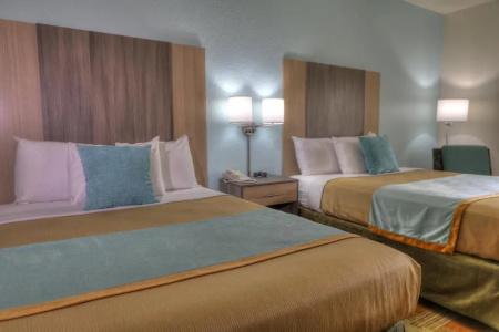 Pigeon River Inn - 74
