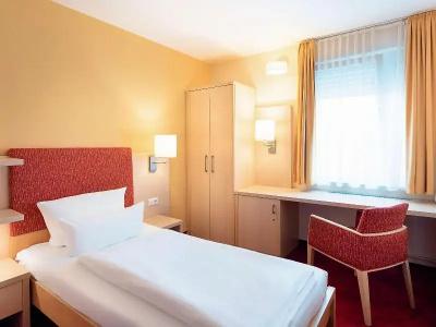 Greet Darmstadt - an Accor - - 38