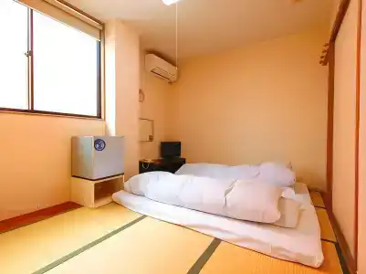 Hana - 24
