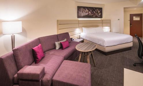 Crowne Plaza Convention Center, an IHG - 40