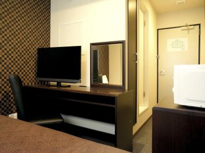 Livemax-Ekimae - 19