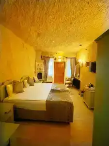 Acropolis Cave Suite - 31