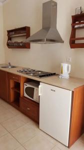 Amazones Village Suites - 53