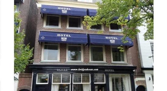 Bridges House Delft - 18