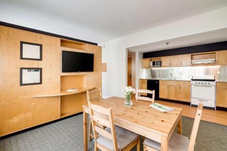 Crest Suites - 22