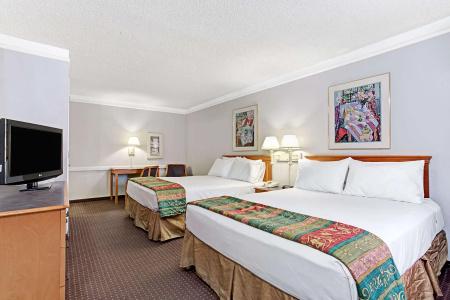 Days Inn by Wyndham Tucson City Center - 5