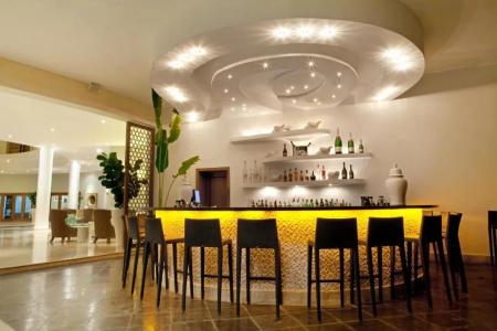 The Bannister & Yacht Club by Mint - 21