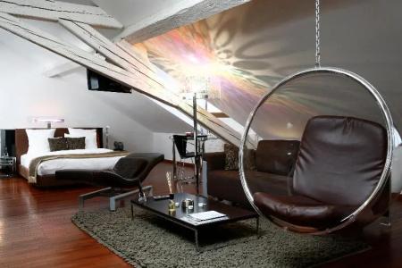 La Cour Des Augustins Boutique Gallery Design - 30