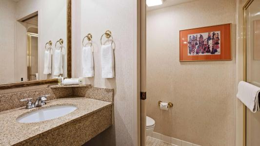 Inn at Santa Fe, SureStay Collection by Best Western - 9