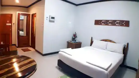Khum Nakhon - 33