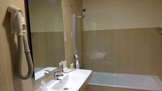 Golden Tulip Braga - Falperra - 75