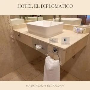 El Diplomatico - 48