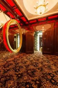 Royal Casino Spa & Resort - 11