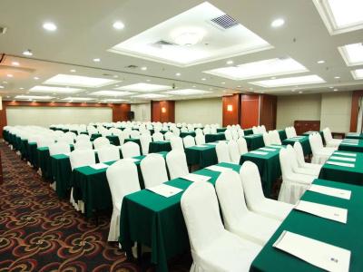 Shenzhen Dongmen Metropark Suites - 7