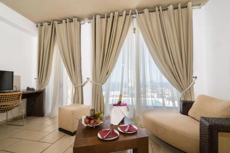 Antinea Suites & Spa - 79