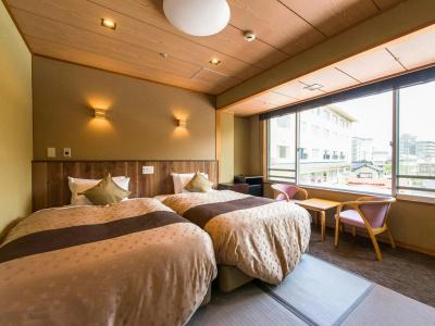 Livemax Resort Kaga Yamashiro - 32