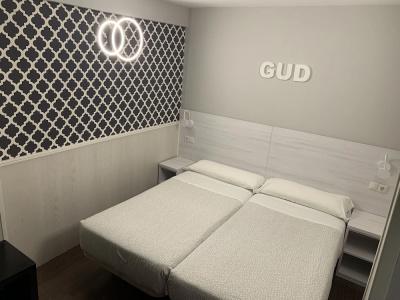 Gud - 28