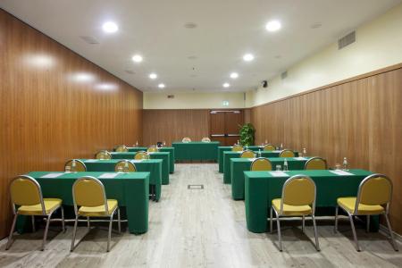 Holiday Inn Cagliari, An Ihg - 19