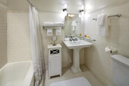 Glorietta Bay Inn - 49