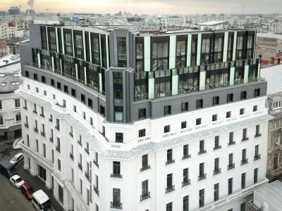 Hilton Garden Inn Bucharest - 37