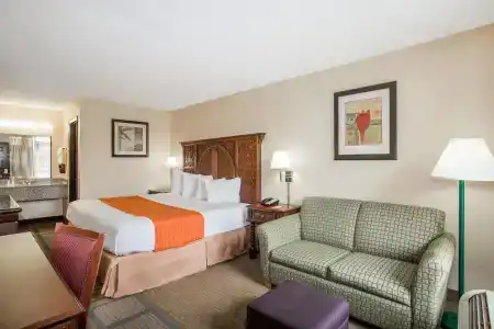 Stayable Suites St Augustine - 1