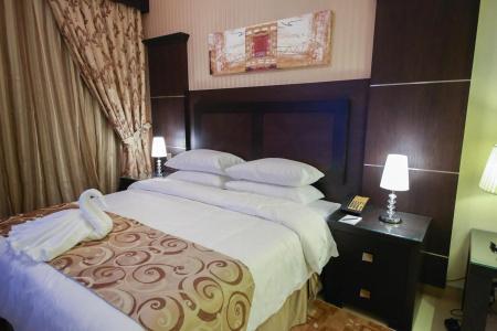 Ivory Grand - 27