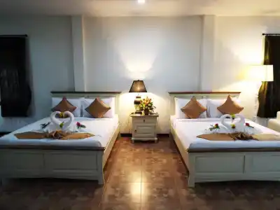 Phuwanalee - 2
