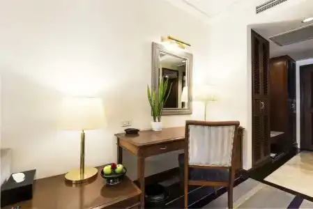 Chatrium Royal Lake Yangon - 89