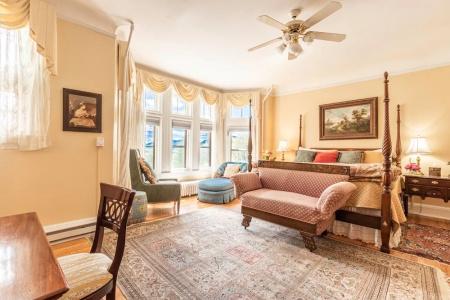 Wilburton Inn - 166