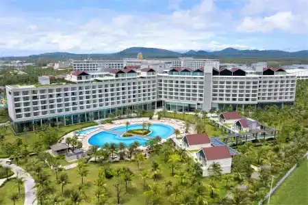 Radisson Blu Resort Phu Quoc - 2