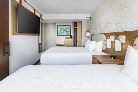 SpringHill Suites by Marriott New York Manhattan Chelsea - 8