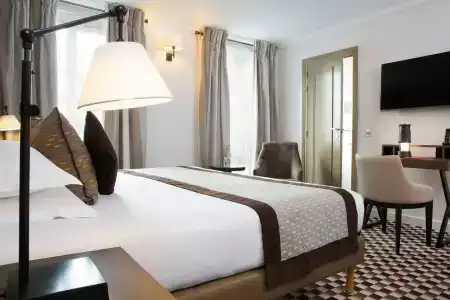 Philéas Lazare & Spa - 28