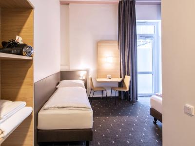 b&b nüRnberg-Hbf - 18