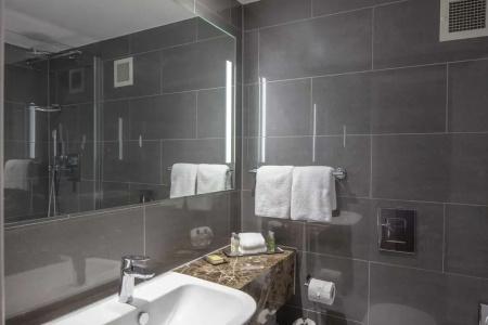 DoubleTree by Hilton Bristol City Centre - 35